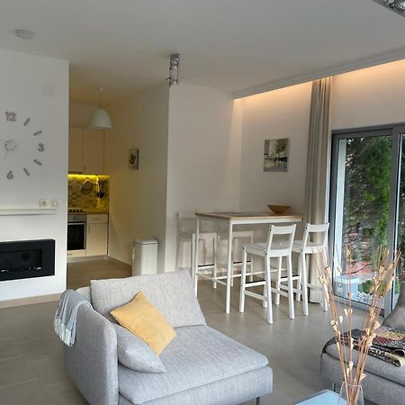 Acacia Hill Apartments Herceg Novi Dış mekan fotoğraf