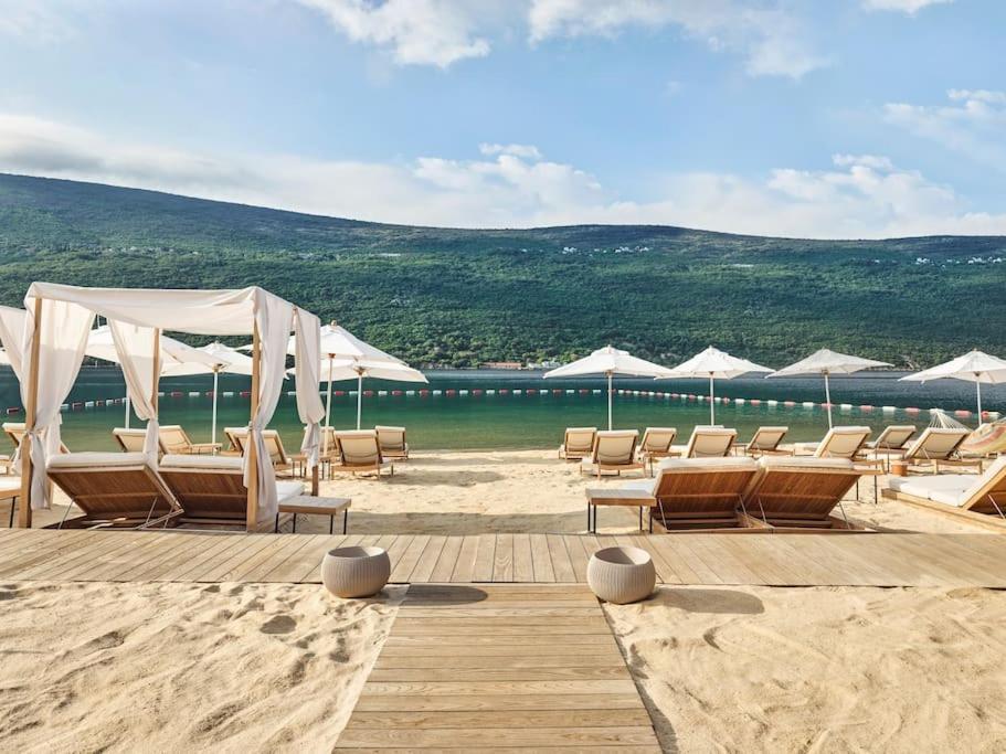 Acacia Hill Apartments Herceg Novi Dış mekan fotoğraf